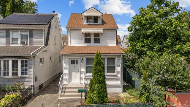 11422 212th Street, Cambria Heights, NY 11411