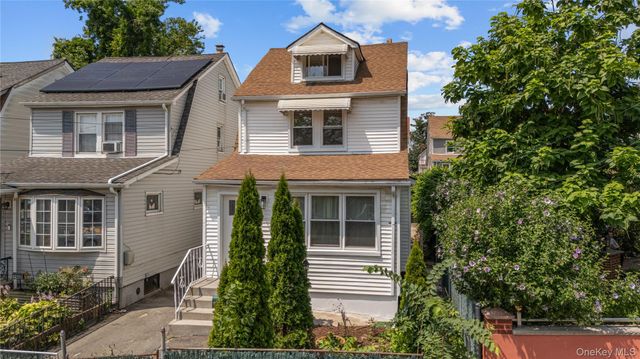 11422 212th Street, Cambria Heights, NY 11411