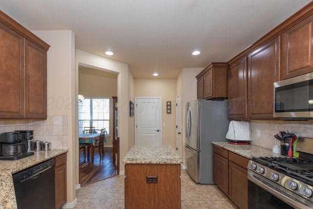 6010 CPT AUGUSTUS MCCREA Trail, Amarillo, TX 79118