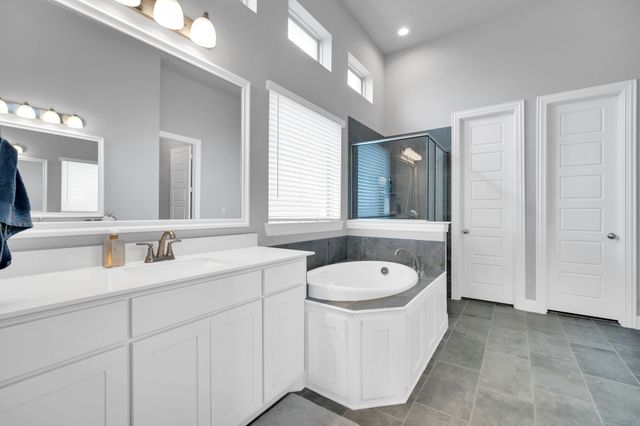 624 Sirius Lane, Waxahachie, TX 75165