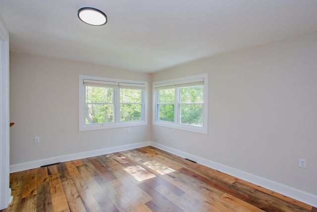 22W724 Saint Charles Road, Glen Ellyn, IL 60137