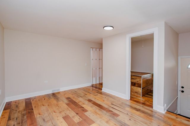 22W724 Saint Charles Road, Glen Ellyn, IL 60137