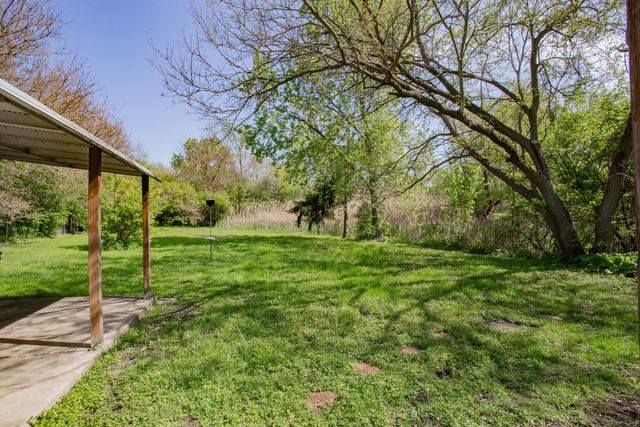 22W724 Saint Charles Road, Glen Ellyn, IL 60137