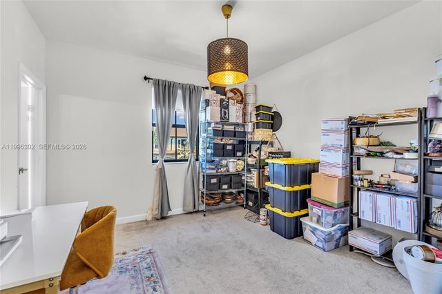 3392 W 105th Ter, Hialeah, FL 33018