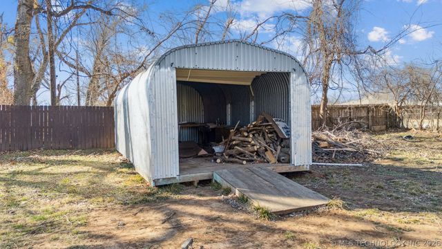 1315 W 49th Street, Tulsa, OK 74107