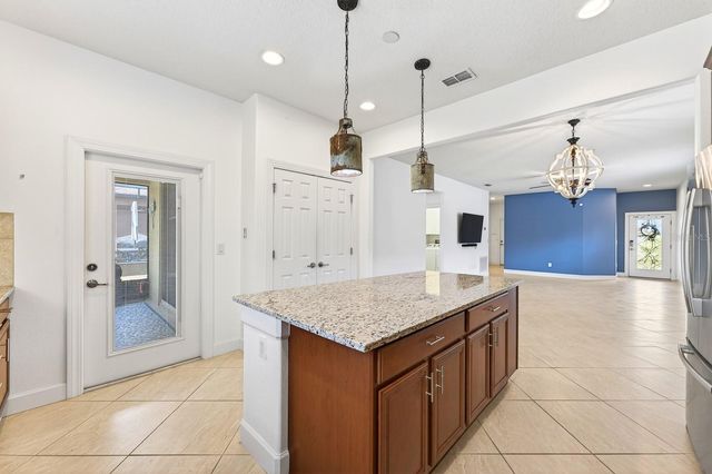 515 PAMPLONA PLACE, Davenport, FL 33837