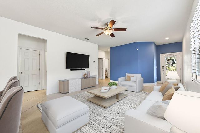 515 PAMPLONA PLACE, Davenport, FL 33837