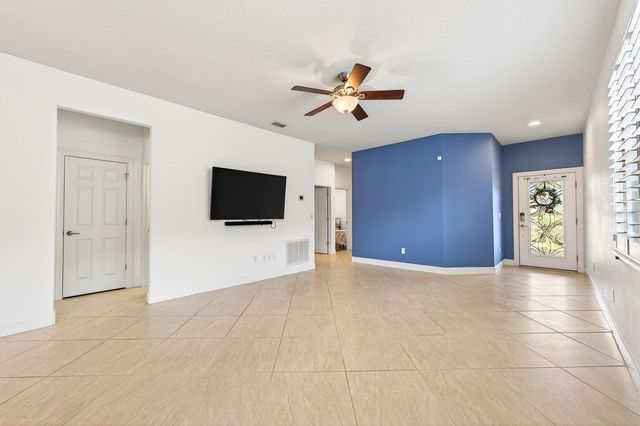 515 PAMPLONA PLACE, Davenport, FL 33837