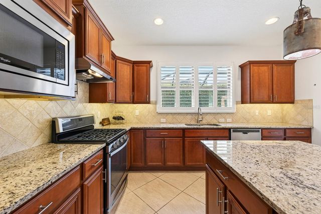 515 PAMPLONA PLACE, Davenport, FL 33837