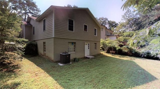 1674 Beacon Hill Boulevard, Atlanta, GA 30329