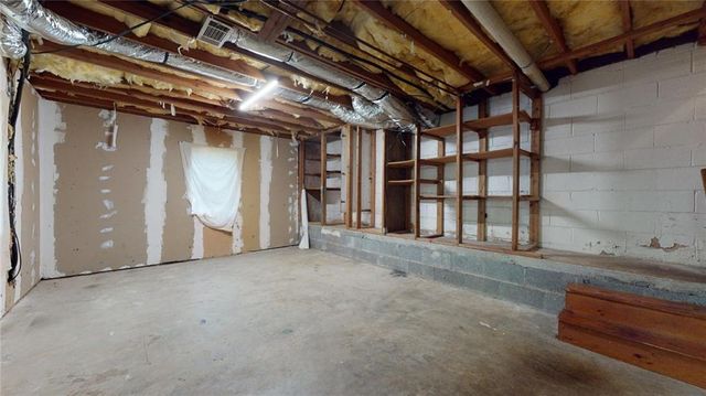 1674 Beacon Hill Boulevard, Atlanta, GA 30329