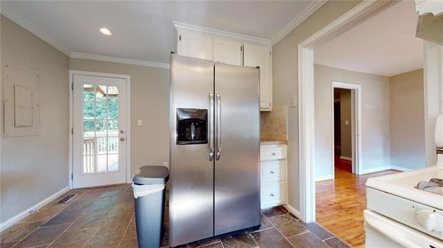 1674 Beacon Hill Boulevard, Atlanta, GA 30329