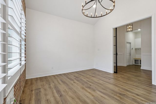 9007 BEACON RDG, San Antonio, TX 78255