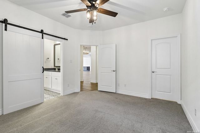 9007 BEACON RDG, San Antonio, TX 78255