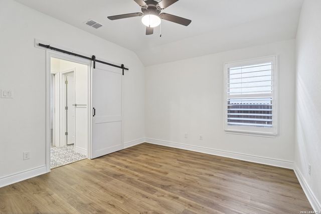 9007 BEACON RDG, San Antonio, TX 78255