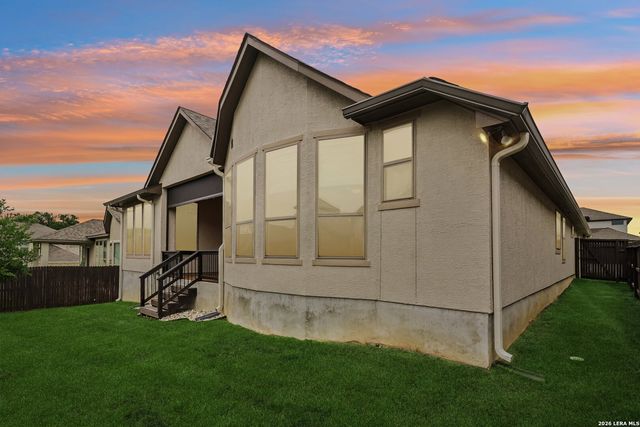 9007 BEACON RDG, San Antonio, TX 78255