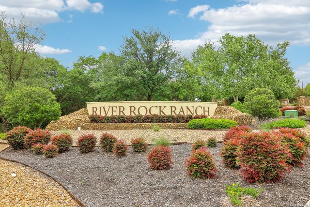 9007 BEACON RDG, San Antonio, TX 78255