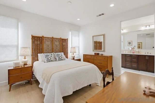 7944 Lusardi Creek Ln, San Diego, CA 92127
