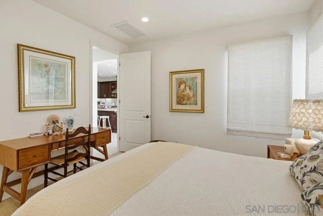 7944 Lusardi Creek Ln, San Diego, CA 92127