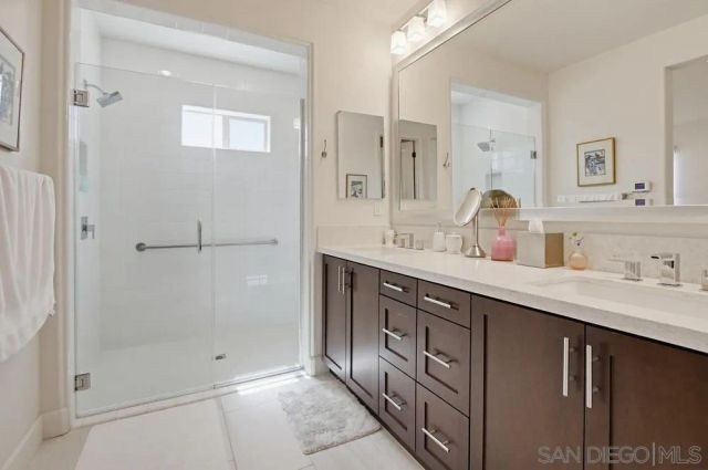 7944 Lusardi Creek Ln, San Diego, CA 92127