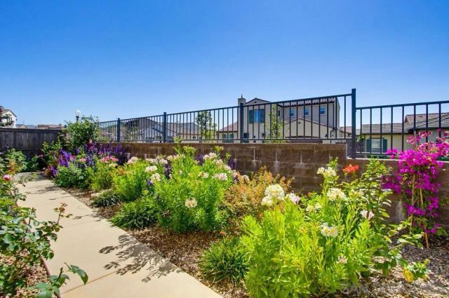 7944 Lusardi Creek Ln, San Diego, CA 92127