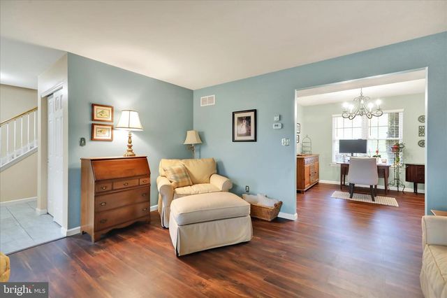 4910 DUNHAM DR, Reading, PA 19606