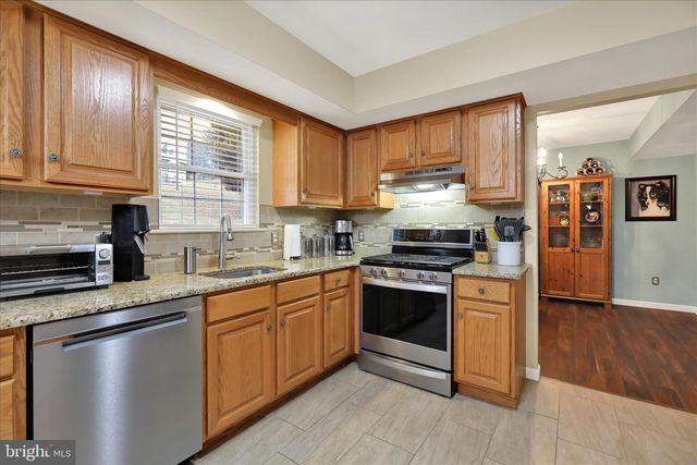 4910 DUNHAM DR, Reading, PA 19606