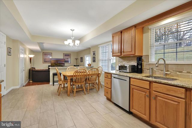 4910 DUNHAM DR, Reading, PA 19606