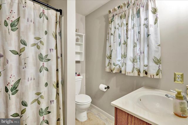 4910 DUNHAM DR, Reading, PA 19606