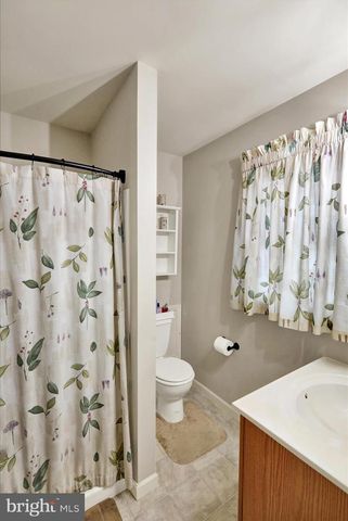 4910 DUNHAM DR, Reading, PA 19606