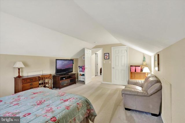 4910 DUNHAM DR, Reading, PA 19606