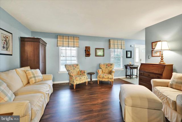 4910 DUNHAM DR, Reading, PA 19606