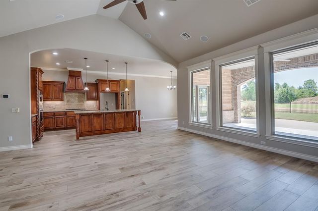 1400 Sawgrass Drive, Norman, OK 73072