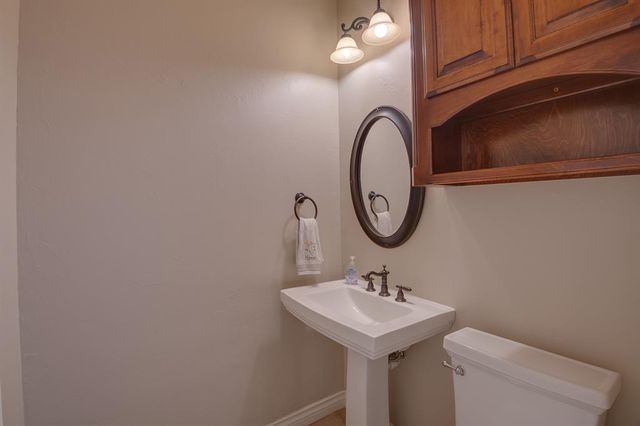 1400 Sawgrass Drive, Norman, OK 73072
