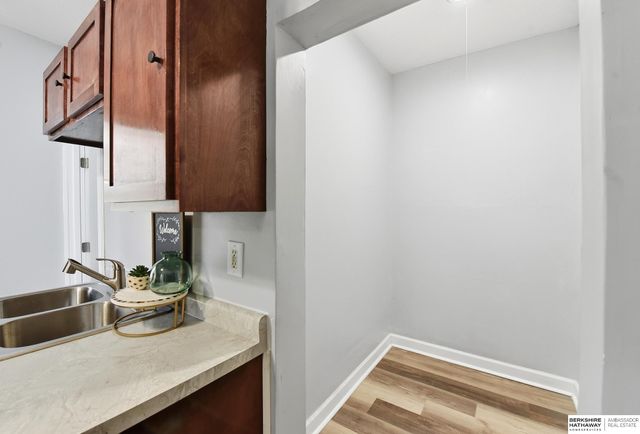 4516 N 31st Avenue, Omaha, NE 68111