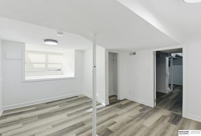 4516 N 31st Avenue, Omaha, NE 68111