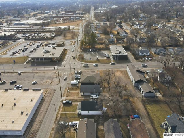 4516 N 31st Avenue, Omaha, NE 68111