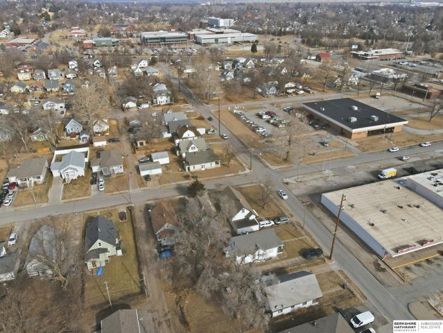 4516 N 31st Avenue, Omaha, NE 68111