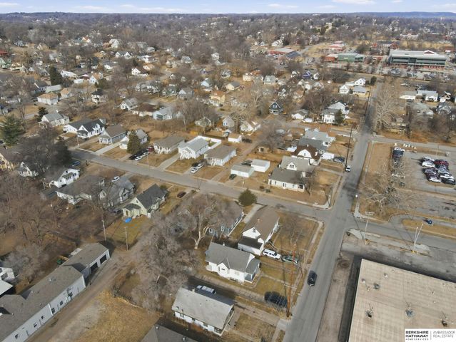 4516 N 31st Avenue, Omaha, NE 68111