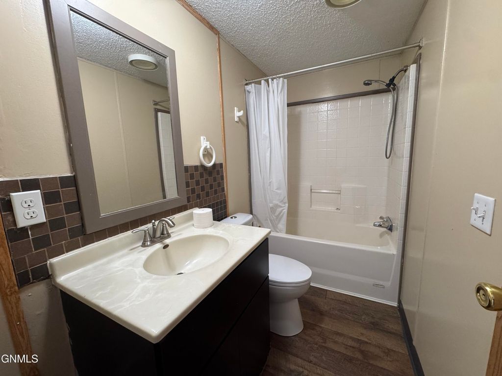 306 Hawk Street, Lincoln, ND 58504 photo 15