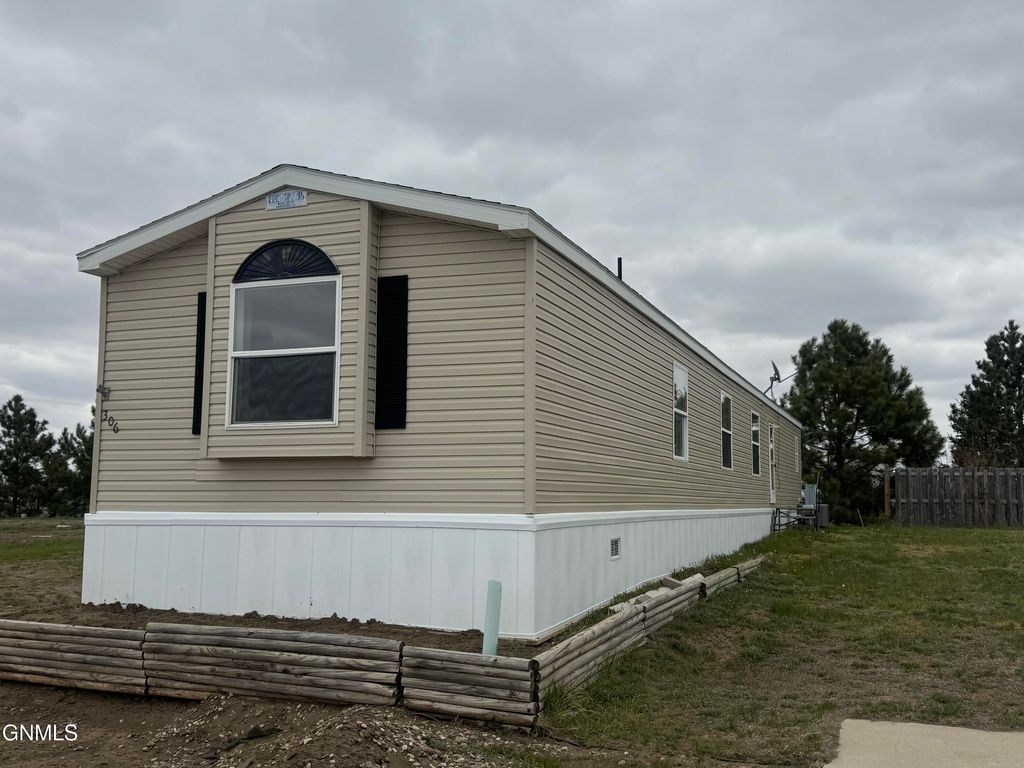 306 Hawk Street, Lincoln, ND 58504 photo 16