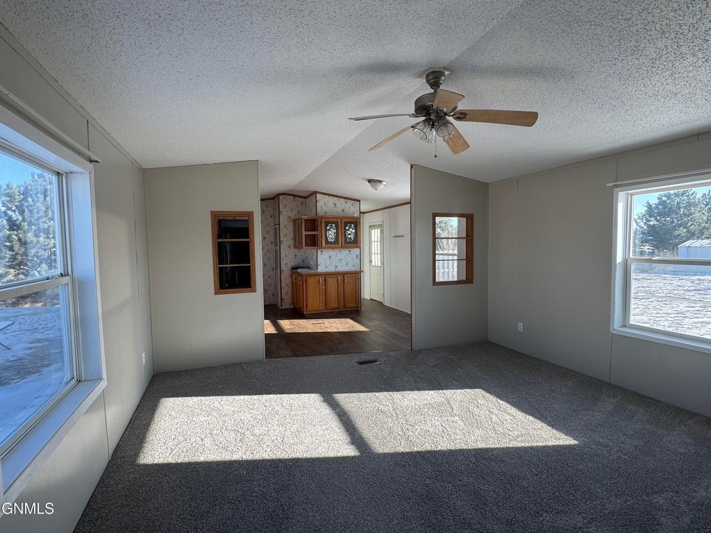 306 Hawk Street, Lincoln, ND 58504 photo 2