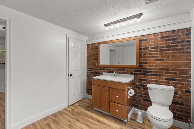 215 Lynn Drive, Lawrenceburg, KY 40342