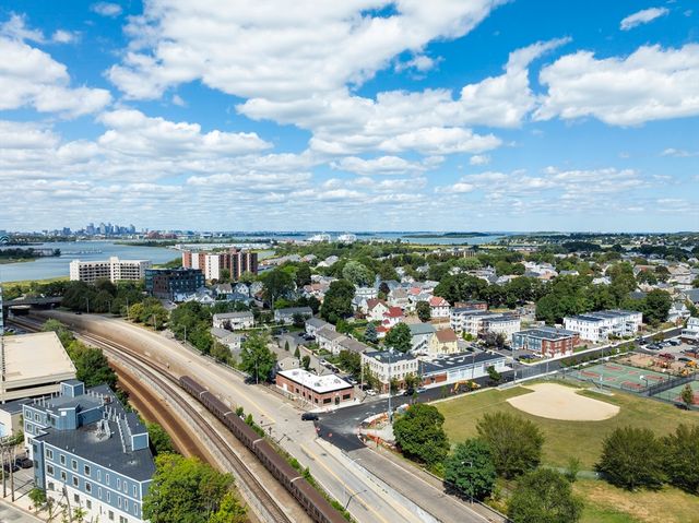 80 Sagamore St, Quincy, MA 02171