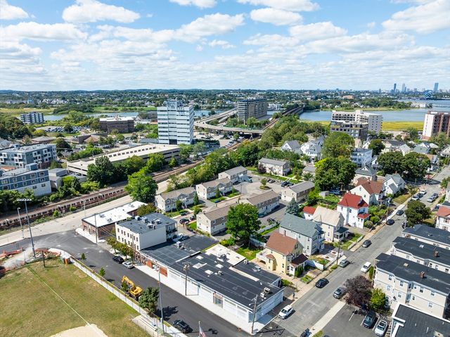 80 Sagamore St, Quincy, MA 02171