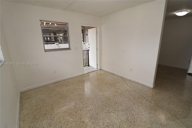 951 SW 7th St 1, Miami, FL 33130