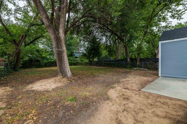 1542 N Volutsia Ave, Wichita, KS 67214