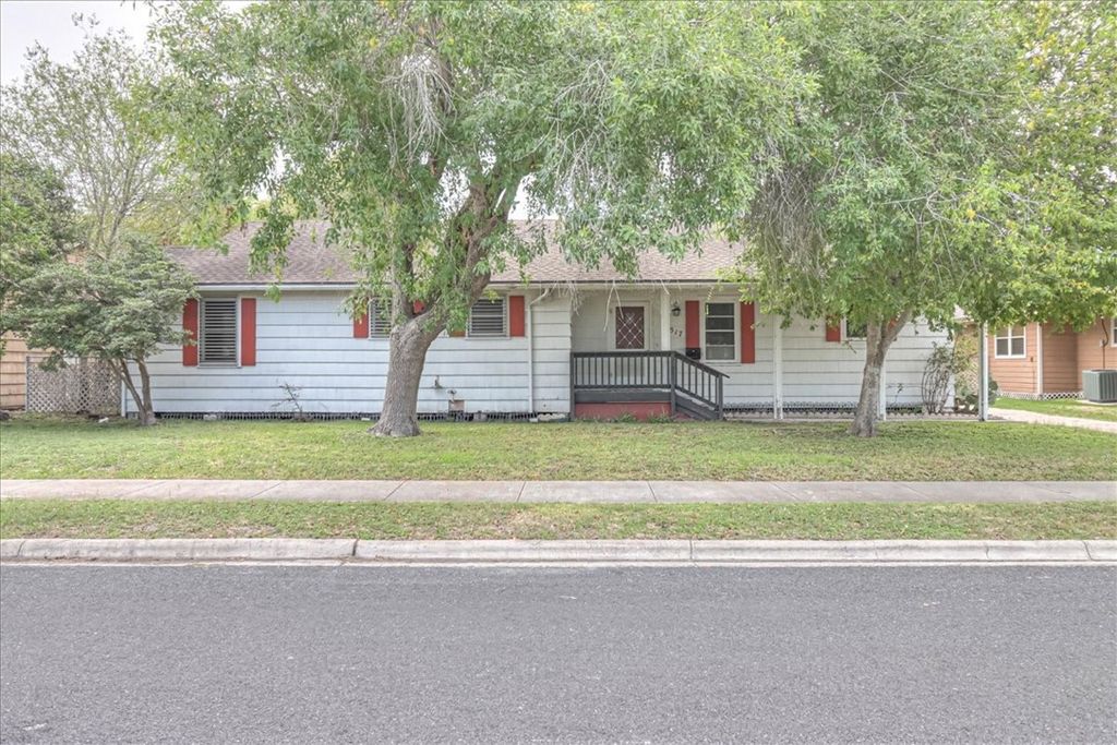 517 Mcclendon St, Corpus Christi, TX 78404 — exterior