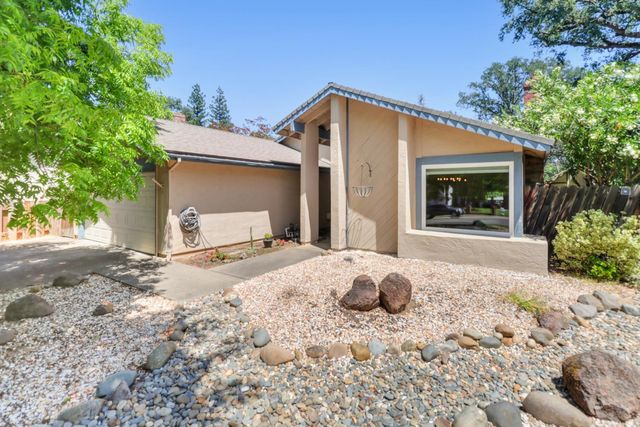 6837 Thunderhead Cir, Orangevale, CA 95662