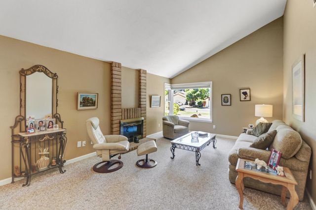 6837 Thunderhead Cir, Orangevale, CA 95662